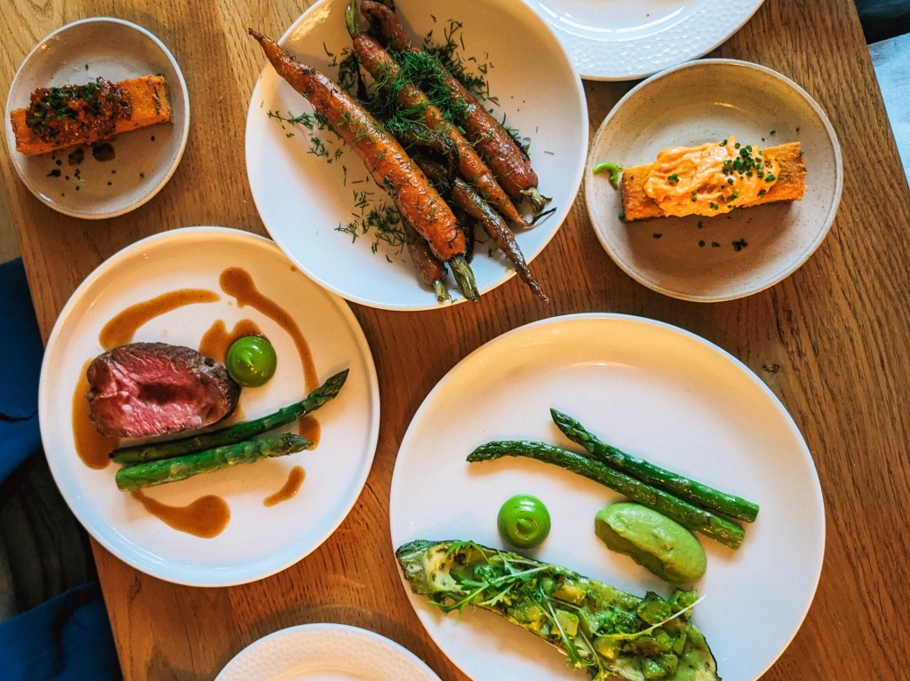 Top Restaurants in Glasgow for Food Lovers